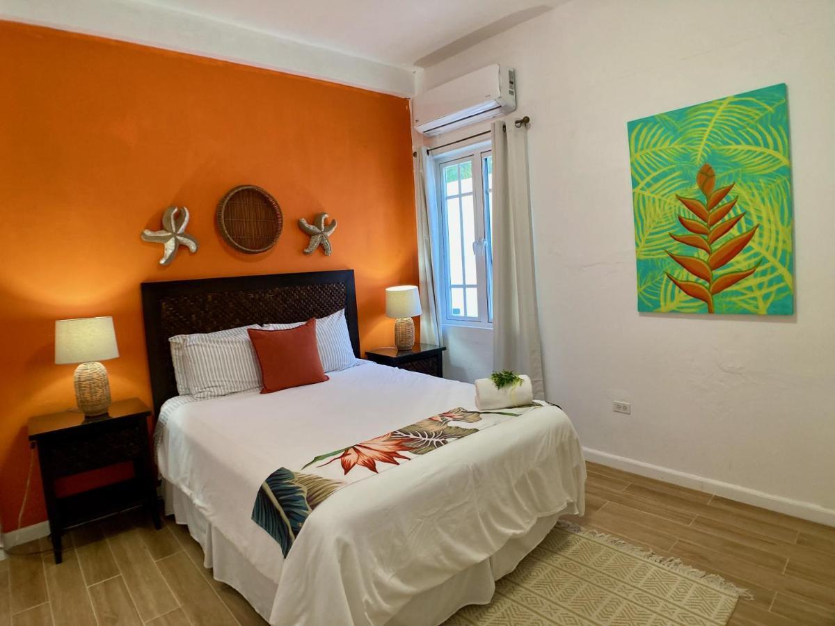 Casa Blanca * San Juan